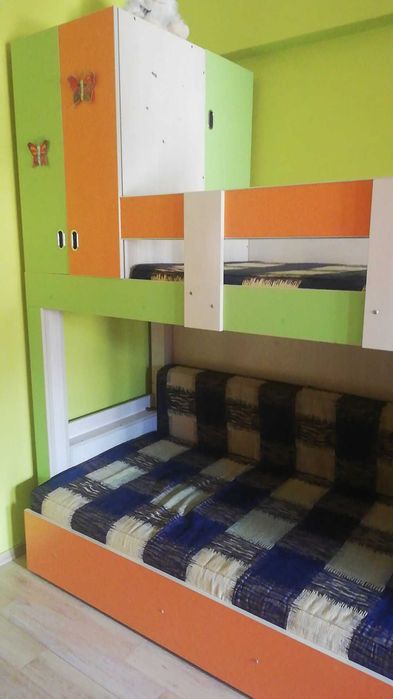 Vand dormitor cu pat etajat ,dresing si birou dublu