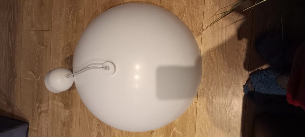 Lampa suspendata, alba, metal, diametru 60 cm