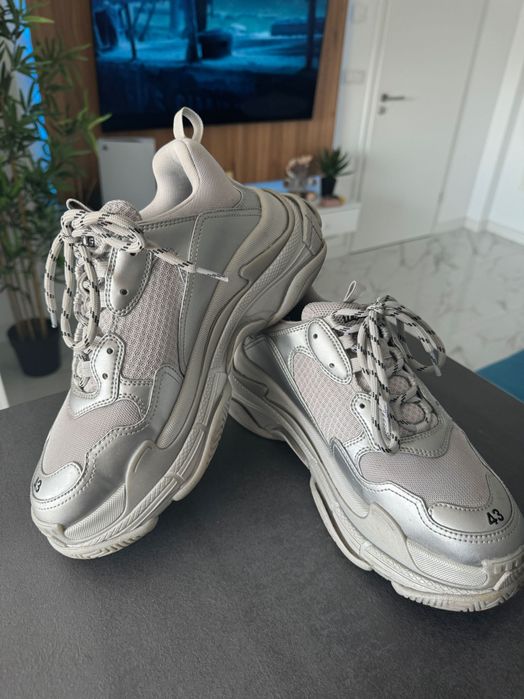 Balenciaga Triple S Sneaker Silver Metalic
