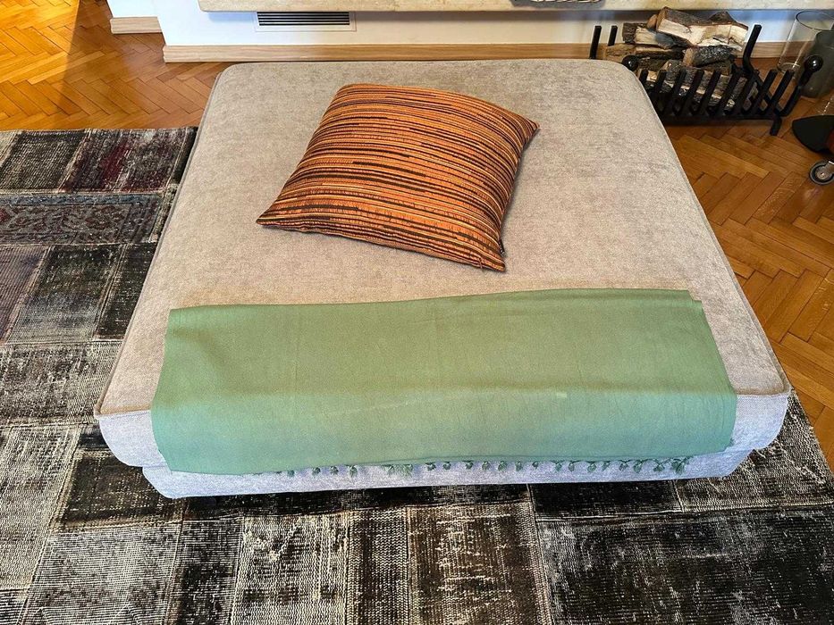 Мека мебел/табуретка/пуф