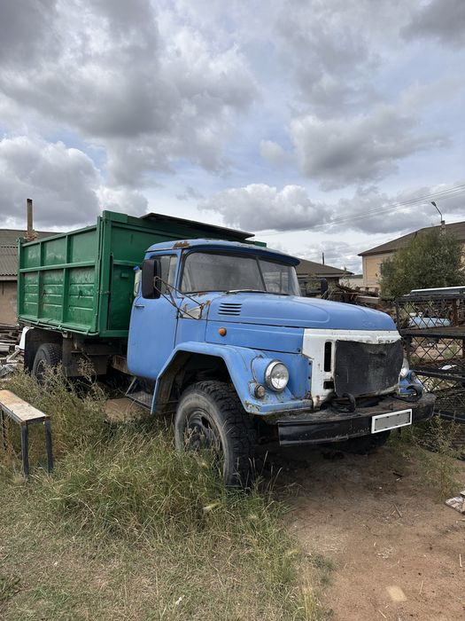 Продам зил 130  .