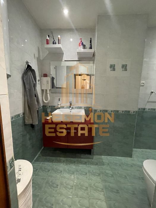 Продава се Четиристаен апартамент в Варна, Център - 100 кв.м за 2250 €/кв.м - Снимка #9