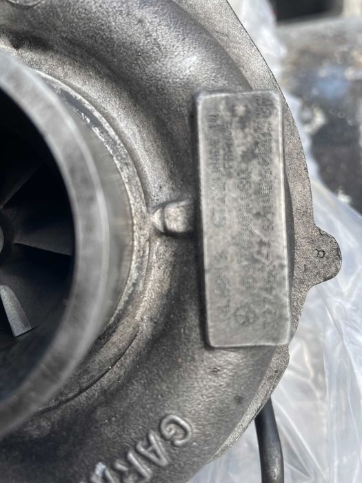 турбо компресор за мерцедес Е270 177 кс