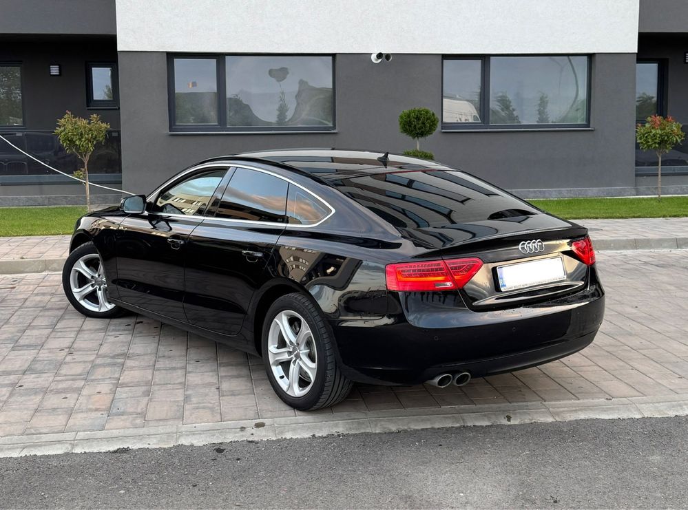 Vând audi a5/ 2.0 177 cp 2014/ automat/carvertical verde