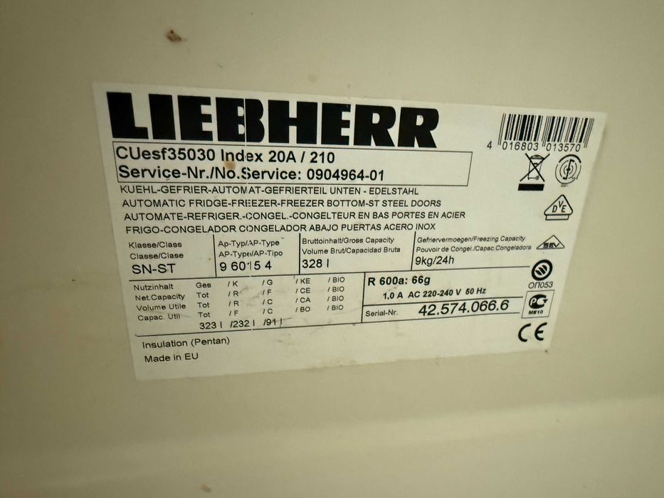 Хладилник с фризер Liebherr Cuesf 3503 за части или ремонт