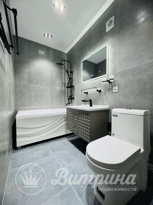 Очень Срочно, 2-х комнатная квартира, с ремонтом