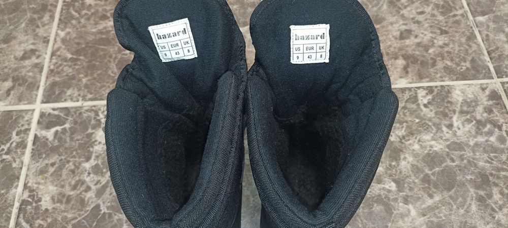 Продавам зимни боти hazard amitex  НОВИ