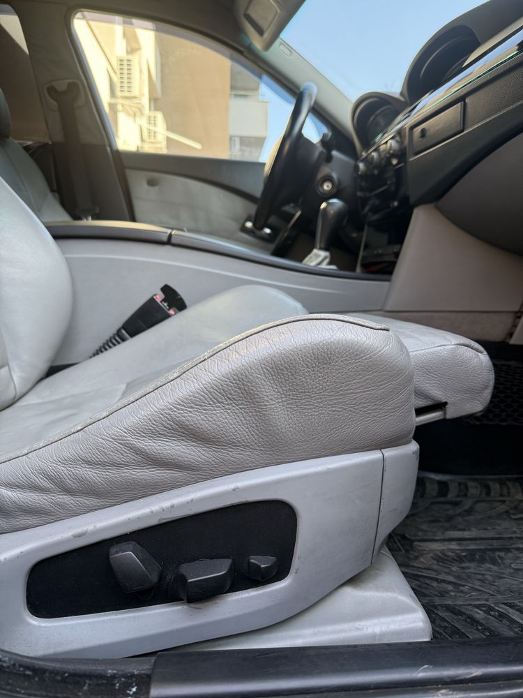 BMW    e60    530d