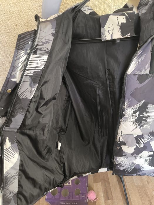 Зимняя куртка на мальчика 10-11 лет