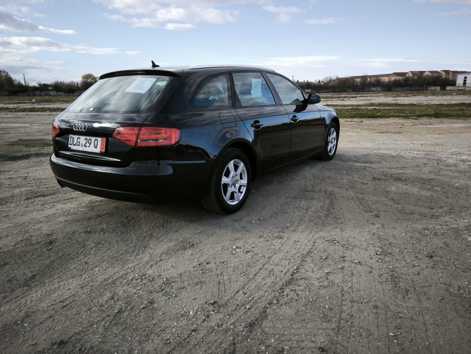 Audi A4 B8 2011 2.0 diesel 170 cai piele impecabil