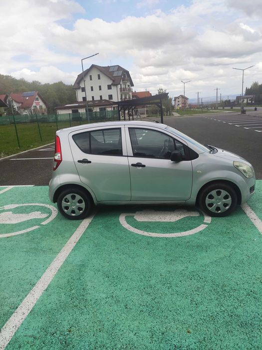 Vand Suzuki Splash ( Opel Agila), 1.0 benzina 2011, 5 usi