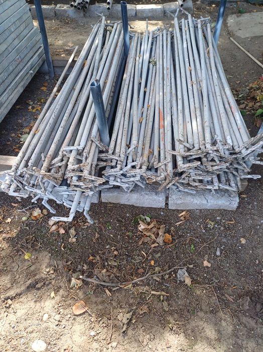 Inchiriez schela metalica