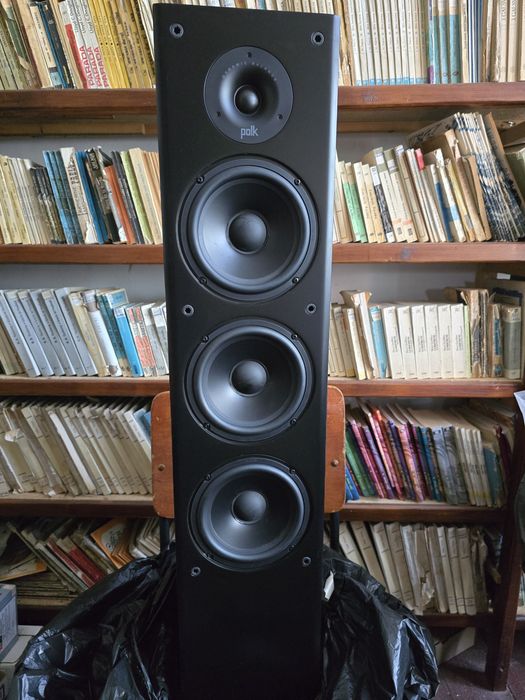 Magnetofon  kashtan1  rezervat    boxe audio 450 lei  radiotehnika s30