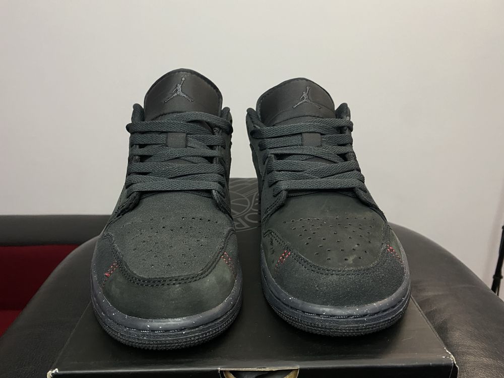 Air Jordan 1 Low Craft - Dark Smoke Grey - 40.5 - Като Нови