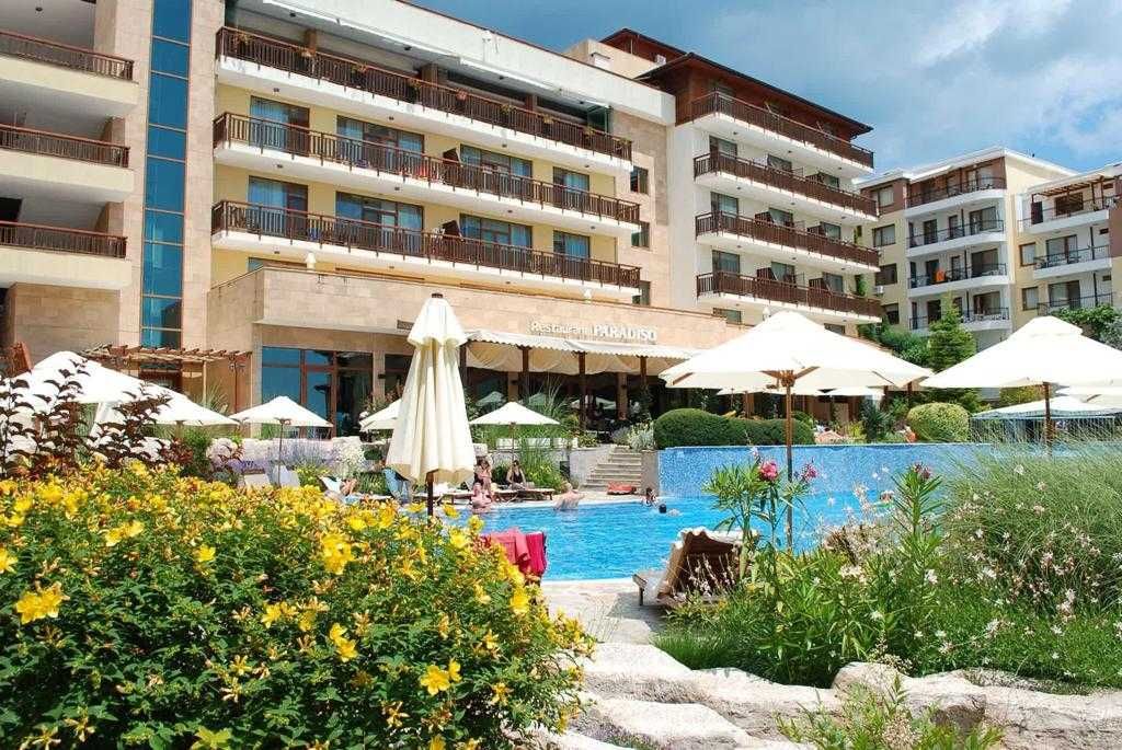 Продава се Тристаен апартамент в Свети Влас - 129 кв.м за 1047 €/кв.м - Снимка #19
