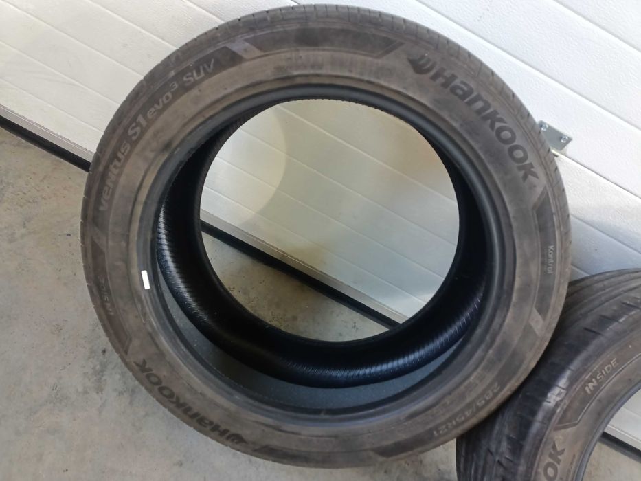 2 cauciucuri 285 45 21 hankook și 255/35/21