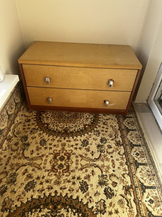 Отдам тумбочку бесплатно. Желательно сегодня забрать.