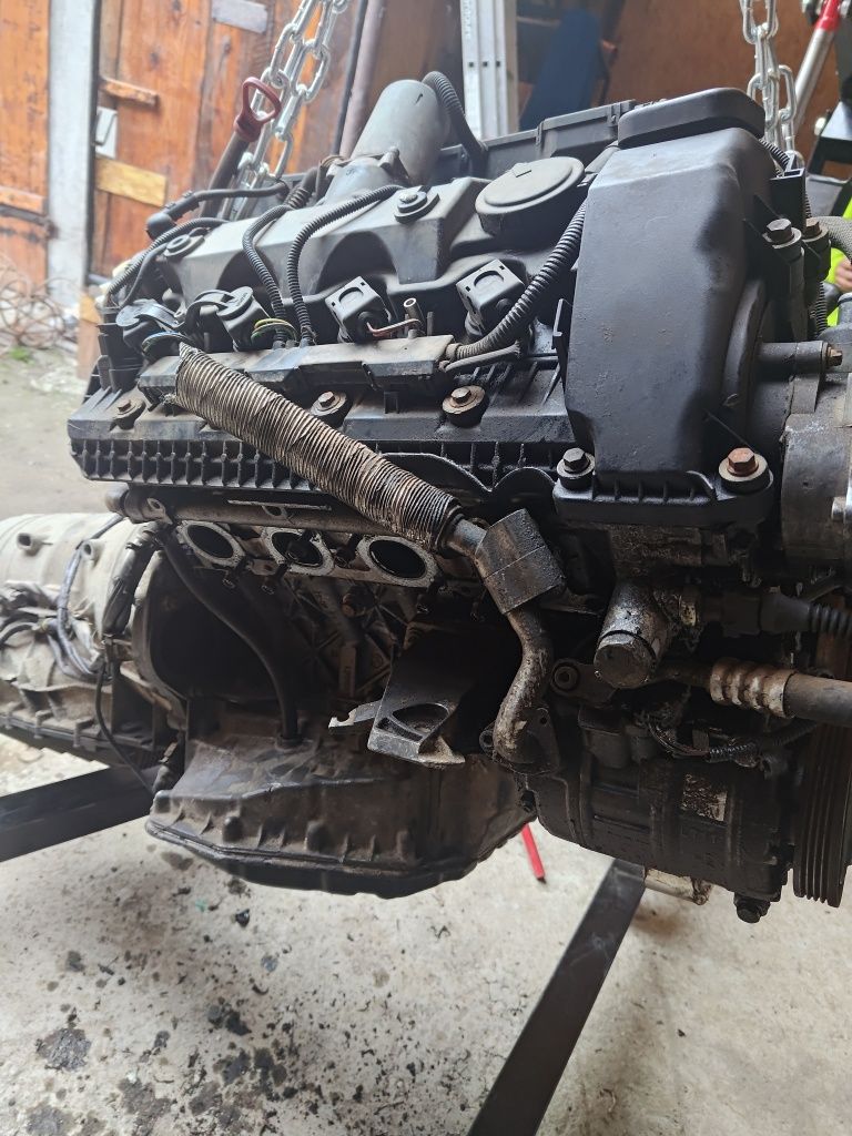 Motor BMW N62B44 V8