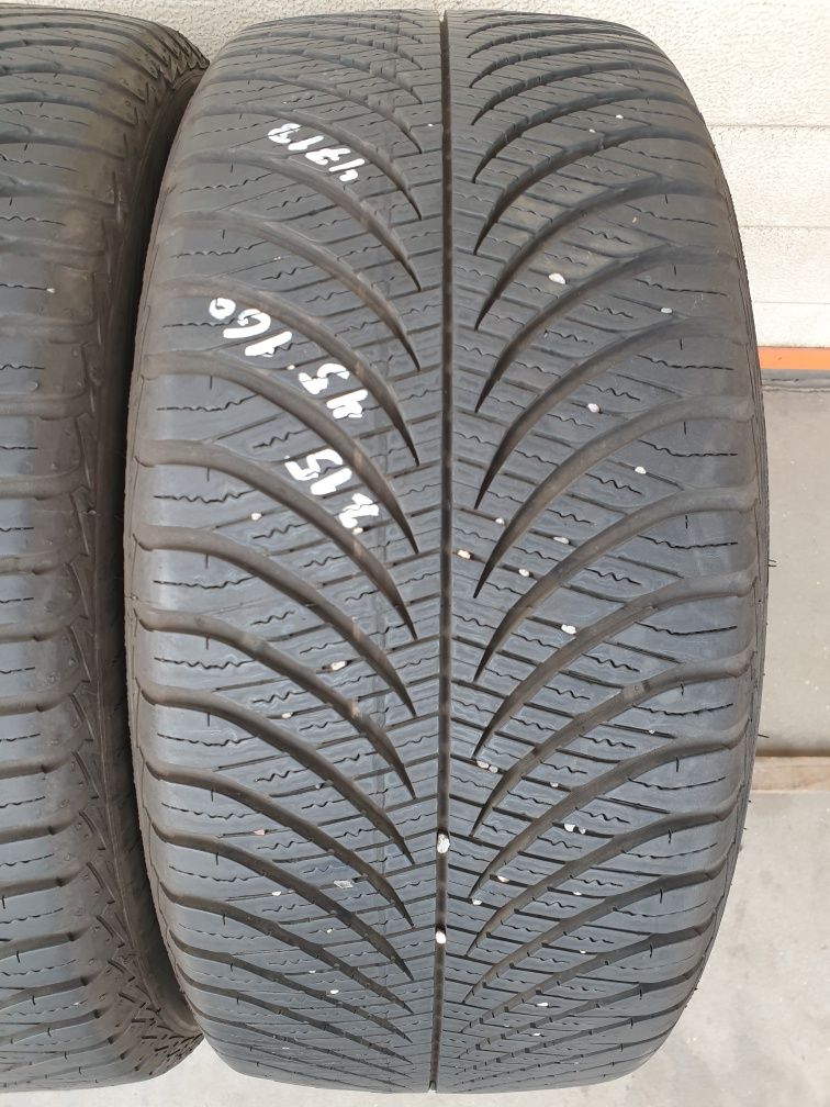 Всесезони гуми 2 броя GOODYEAR Vctor 4seasons 215 45 R16 дот 4718