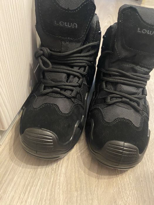 Ghete Lowa Zephyr Mid