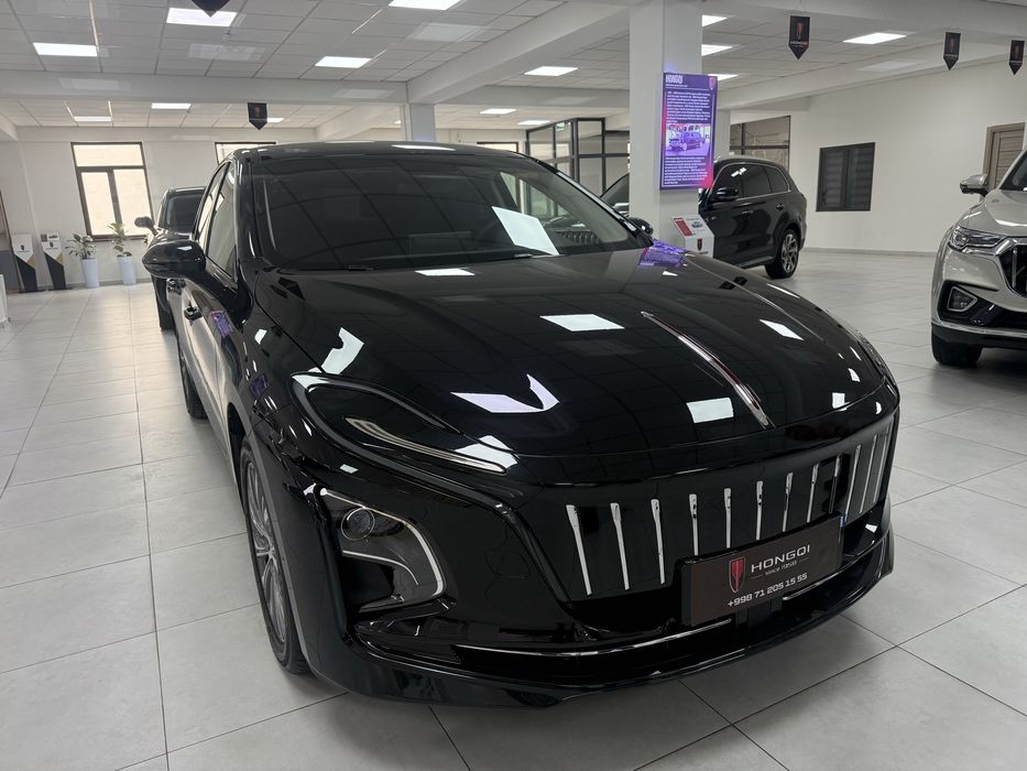 Электрокар 2025 года • Один владелец • 500 км на зарядке