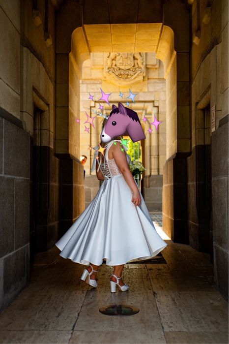 Rochie mireasa din satin - potrivita pentru cununie