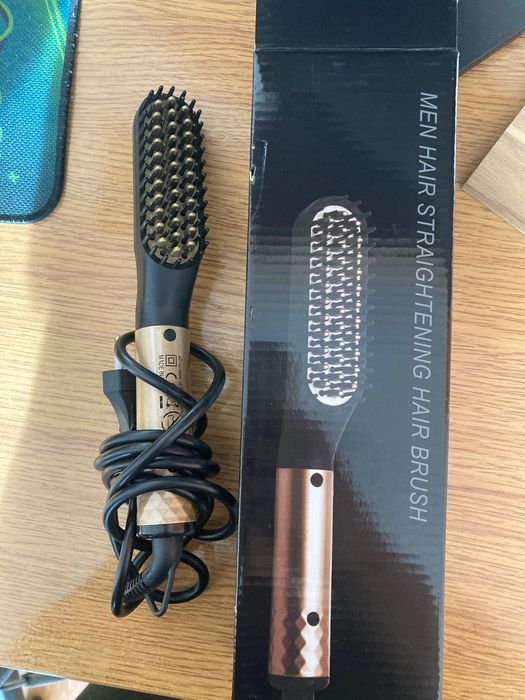 Електрическа четка за изправяне на брада