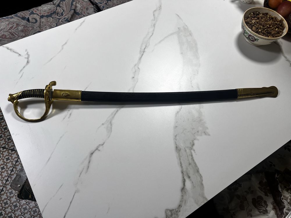 Коллекционные мечи (декоративный)