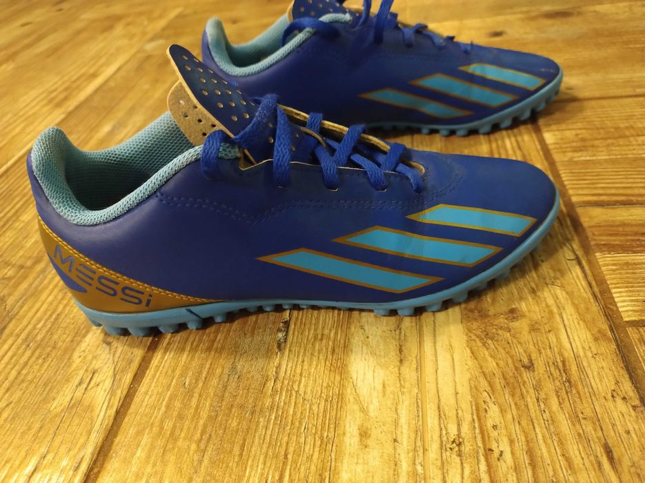 Ghete fotbal pentru sintetic 36 2/3