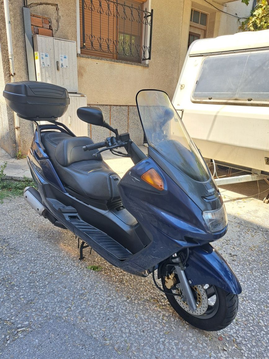 Yamaha majesty 250