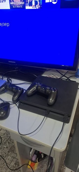 Продам PlayStation 4 slim 500 GB