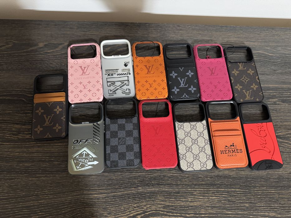 Husa Louis Vuitton Louboutin Gucci LV iPhone 17 Pro Max iPhone 17 Pro