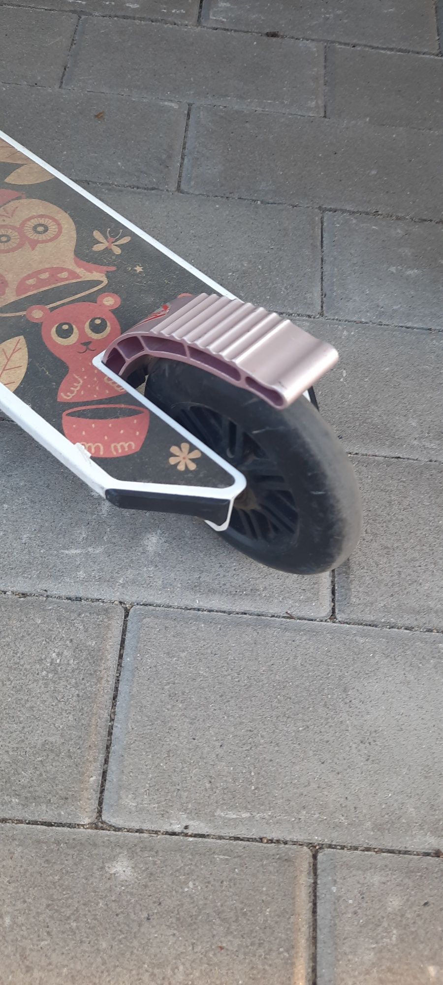 Gratis trotineta alb roz Oxelo mid 1