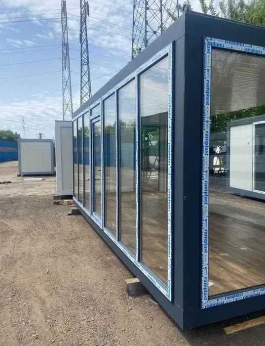 Vand container modular tip magazin cu reflaj