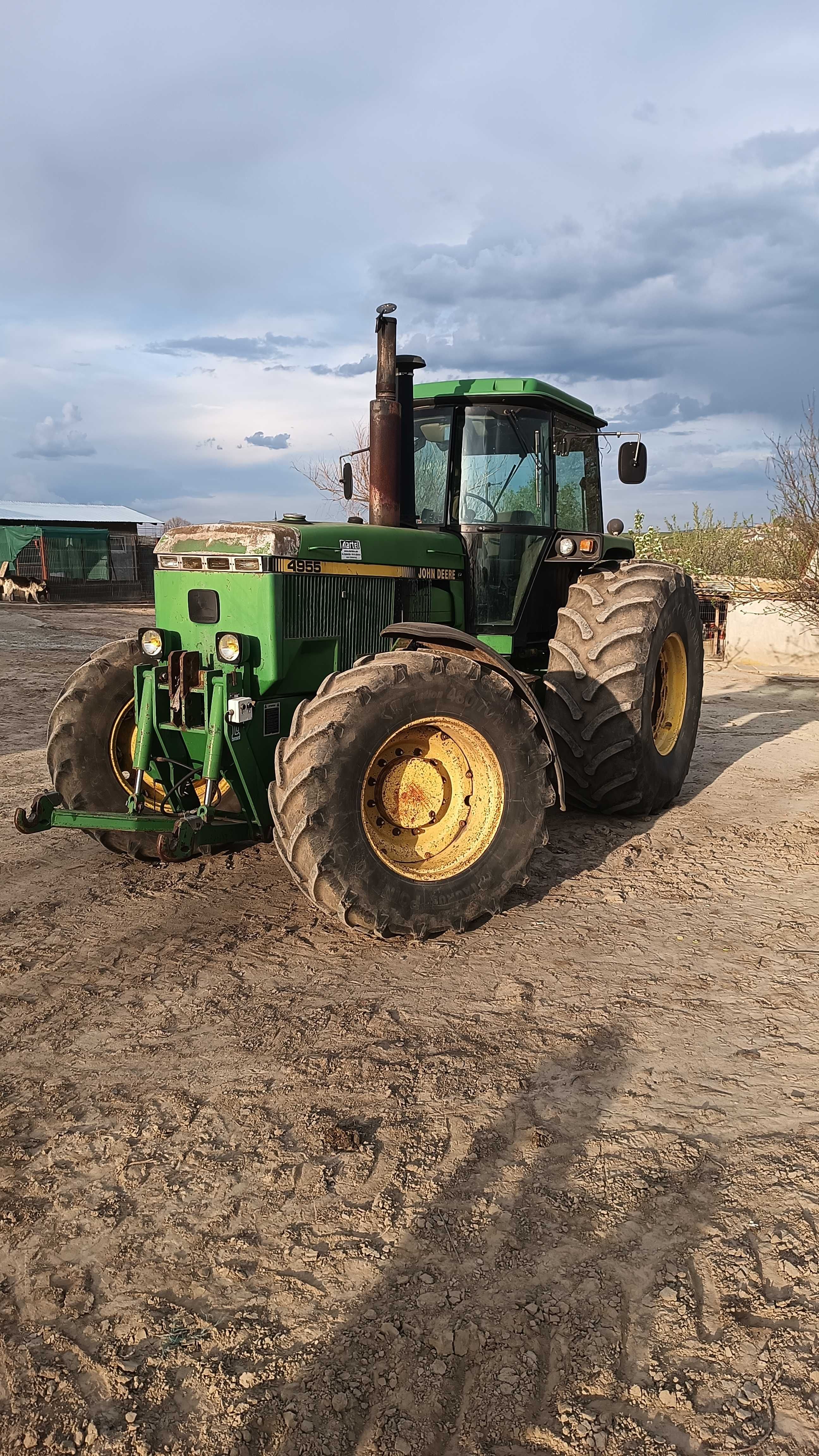 John deere 230cp