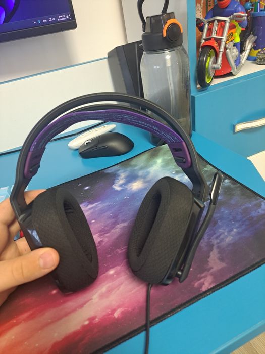 Casti gaming logitech g335 noi