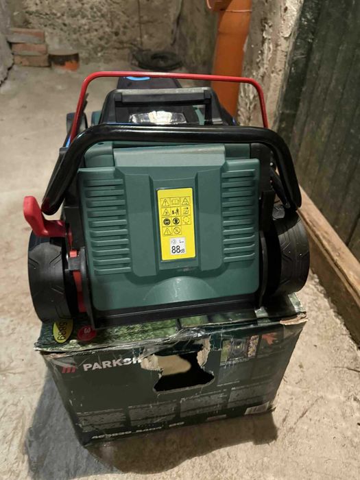Продавам електрическа косачка Parkside / Парксайд 1800W - НОВА