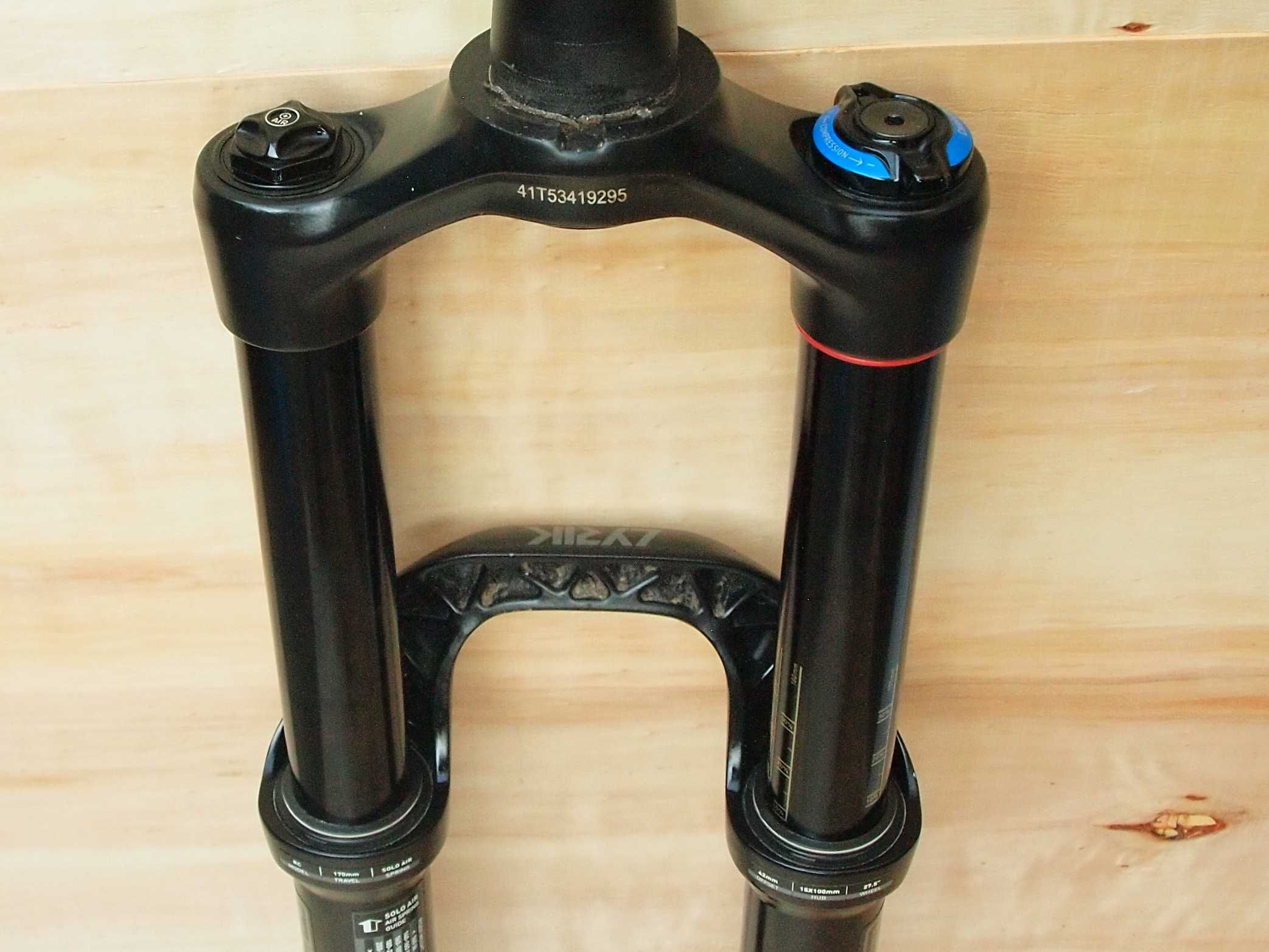 ROCKSHOX Lyric 170mm 27,5"  15x100