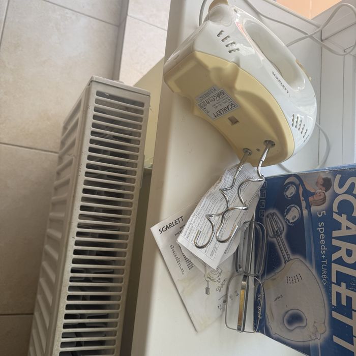 Миксер скарлет рабочий удобный в использовании