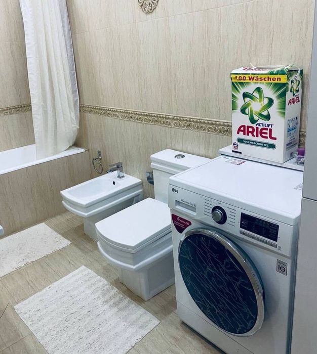 Гофур Гулом метро 5-6 минут