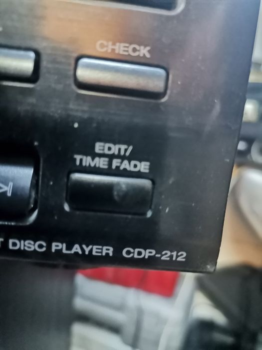 Cd player sony 212