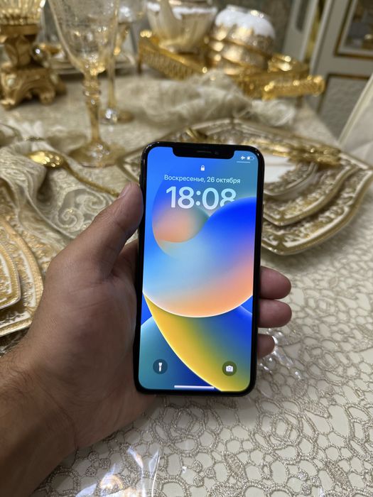 Iphone x ayfon x 64gb qora holati ideal srochni sotiladi face ishlidi