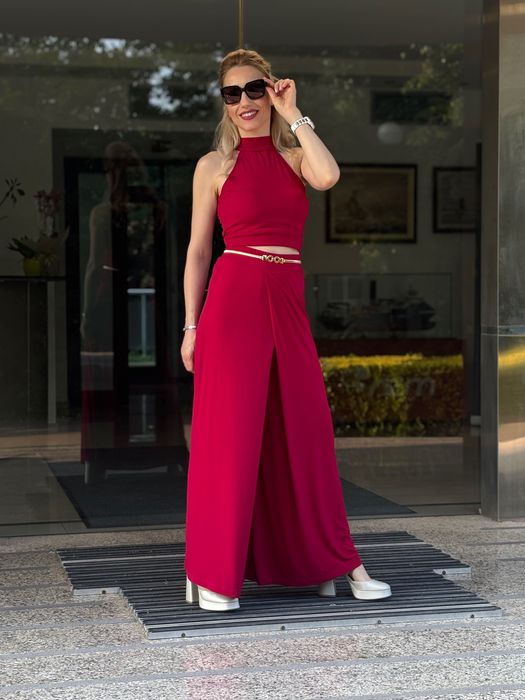 Дамски червен костюм с пола-панталон XS-XL