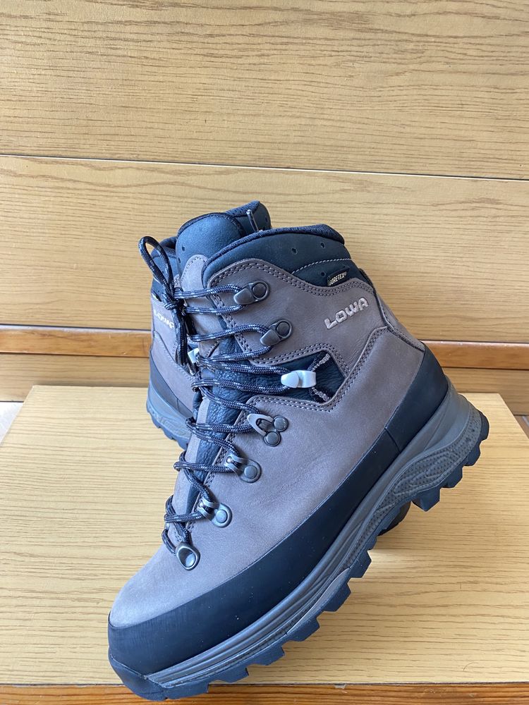 Туристически  обувки LOWA  Tibet  Gtx, номер 39