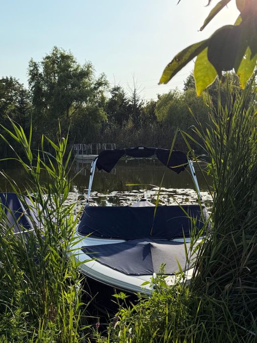 Monterey 180 FS + motor Volvo Penta 4.3L 190hp