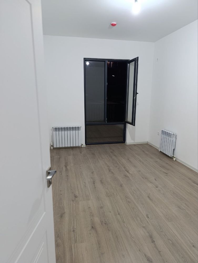 Срочно продаётся 1 комнатная квартира.Assalom sohil. Можно под ипотеку