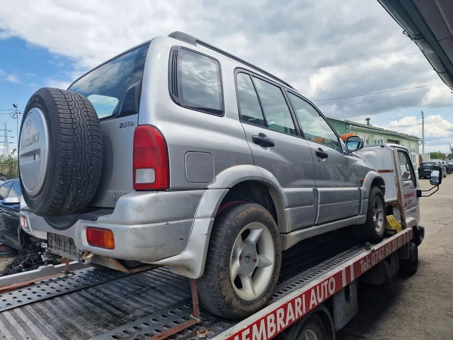 Dezmembram Suzuki Grand Vitara 4x4, an 2003, 2.0 HDI, cutie manuala