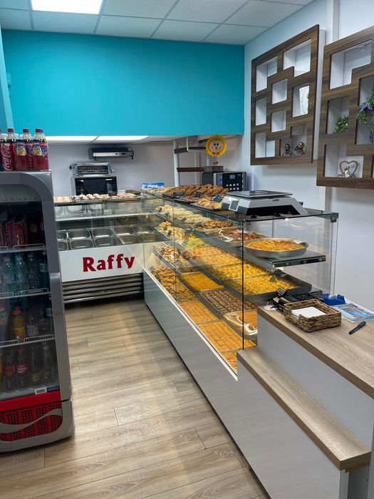 ЕКСКЛУЗИВНО ПРЕДЛОЖЕНИЕ: Продажба на разработена сладкарница