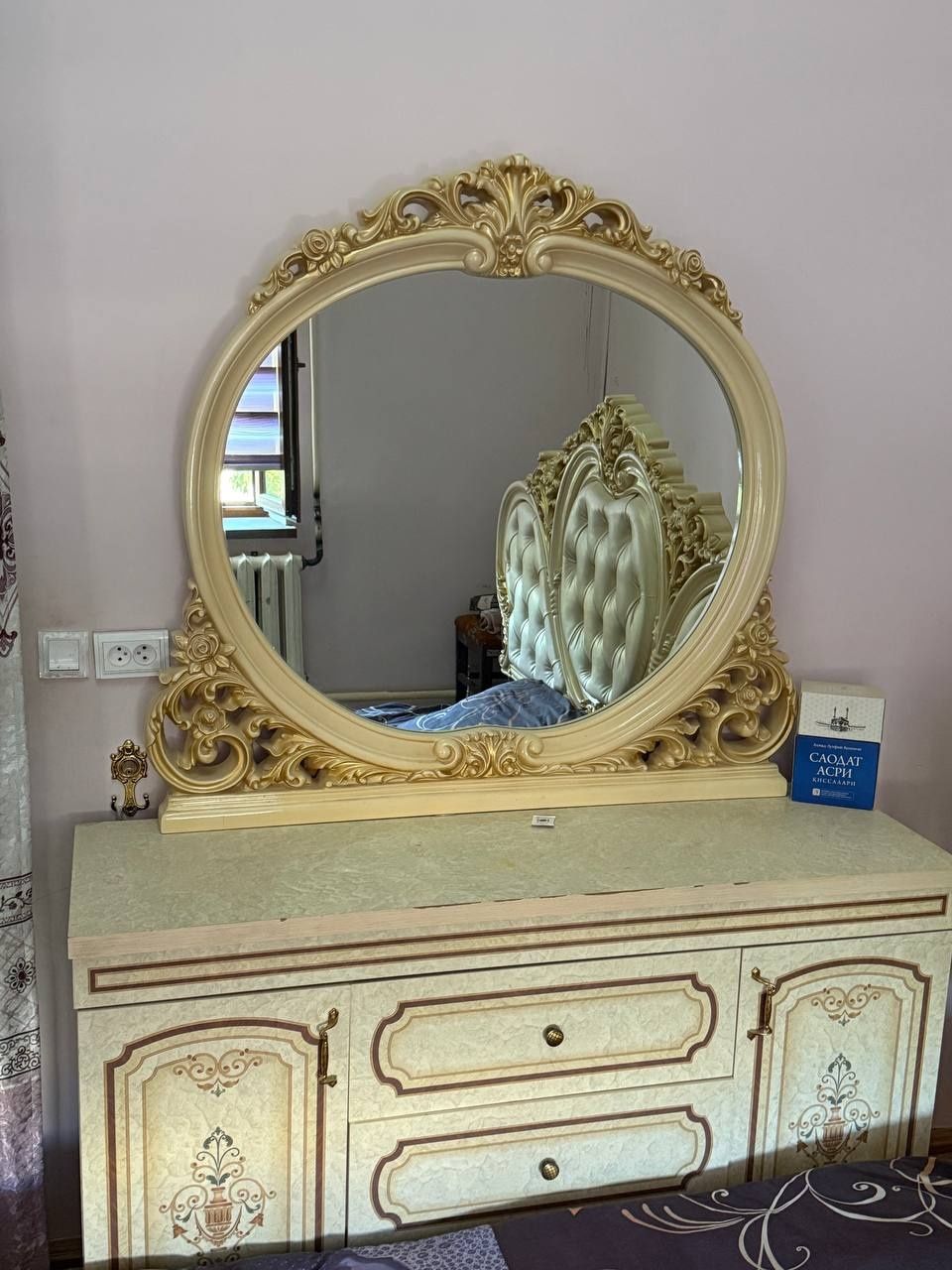 Mebel spalniy kamplekt