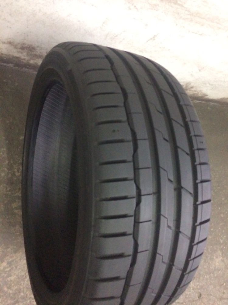 Anvelopa vara hankook 225/40/18